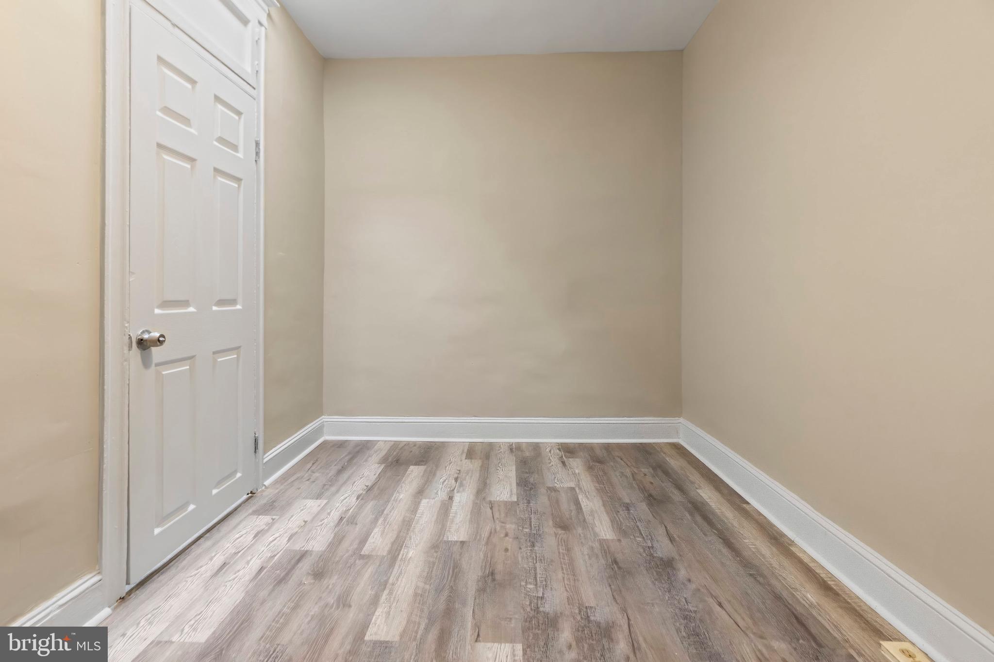 MCELDERRY PARK - Residential Lease