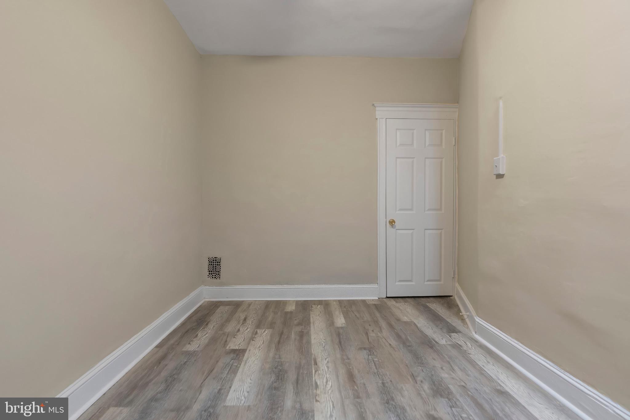 MCELDERRY PARK - Residential Lease