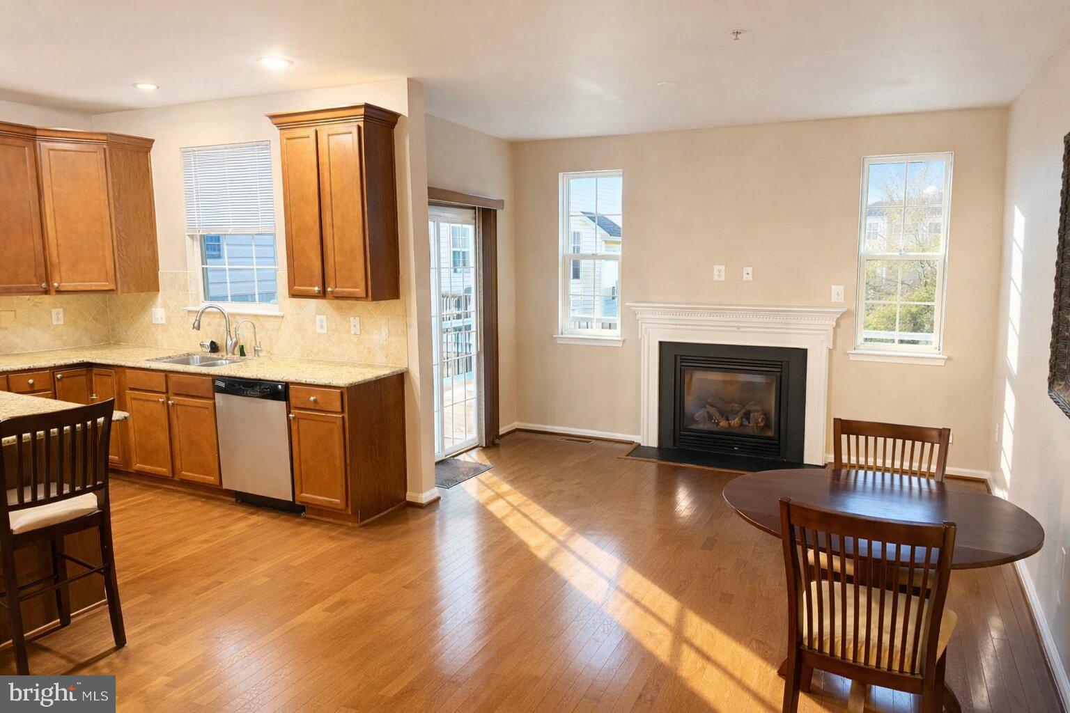 TANYARD SPRINGS - Residential