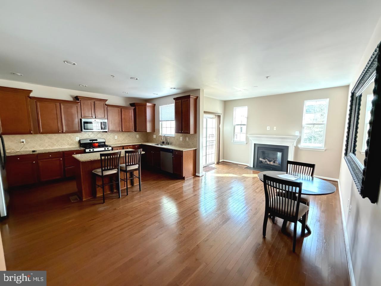 TANYARD SPRINGS - Residential