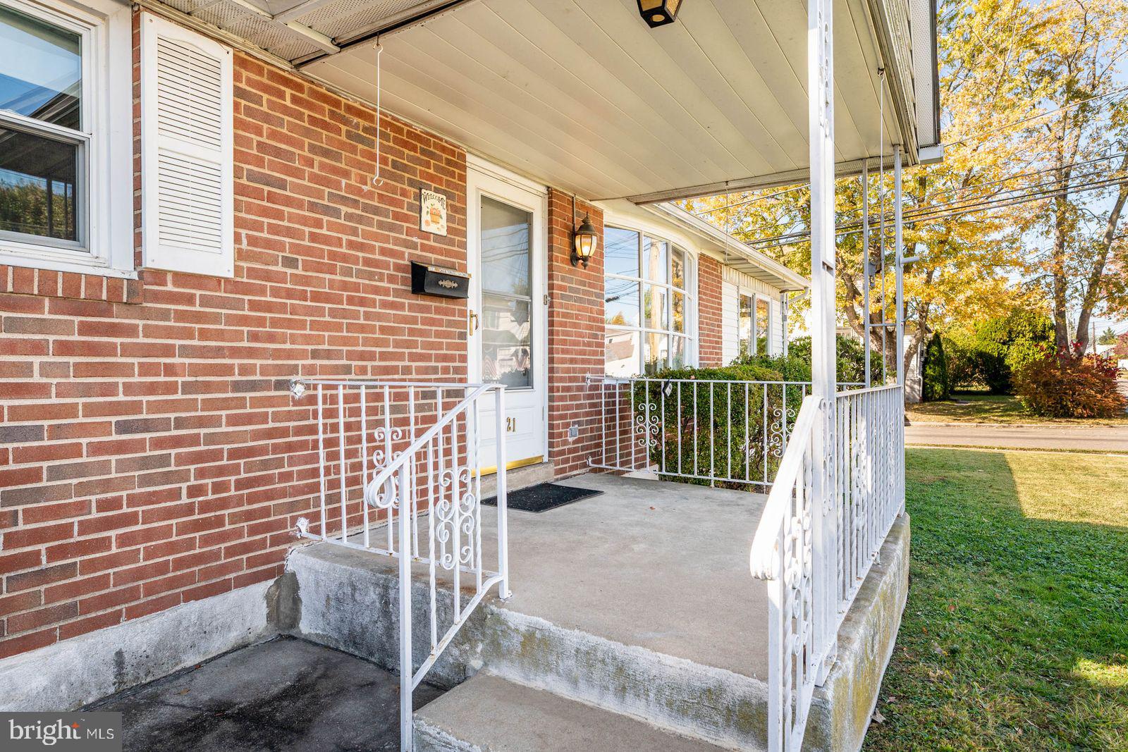 121 SWARTHMORE AVENUE