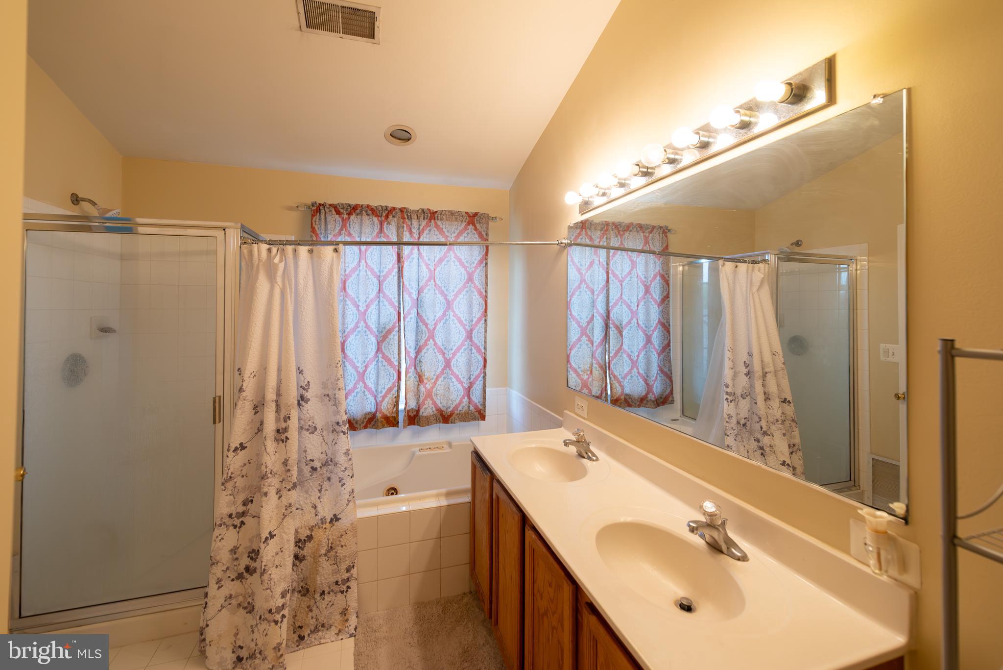 MARKHAMS GRANT - Residential