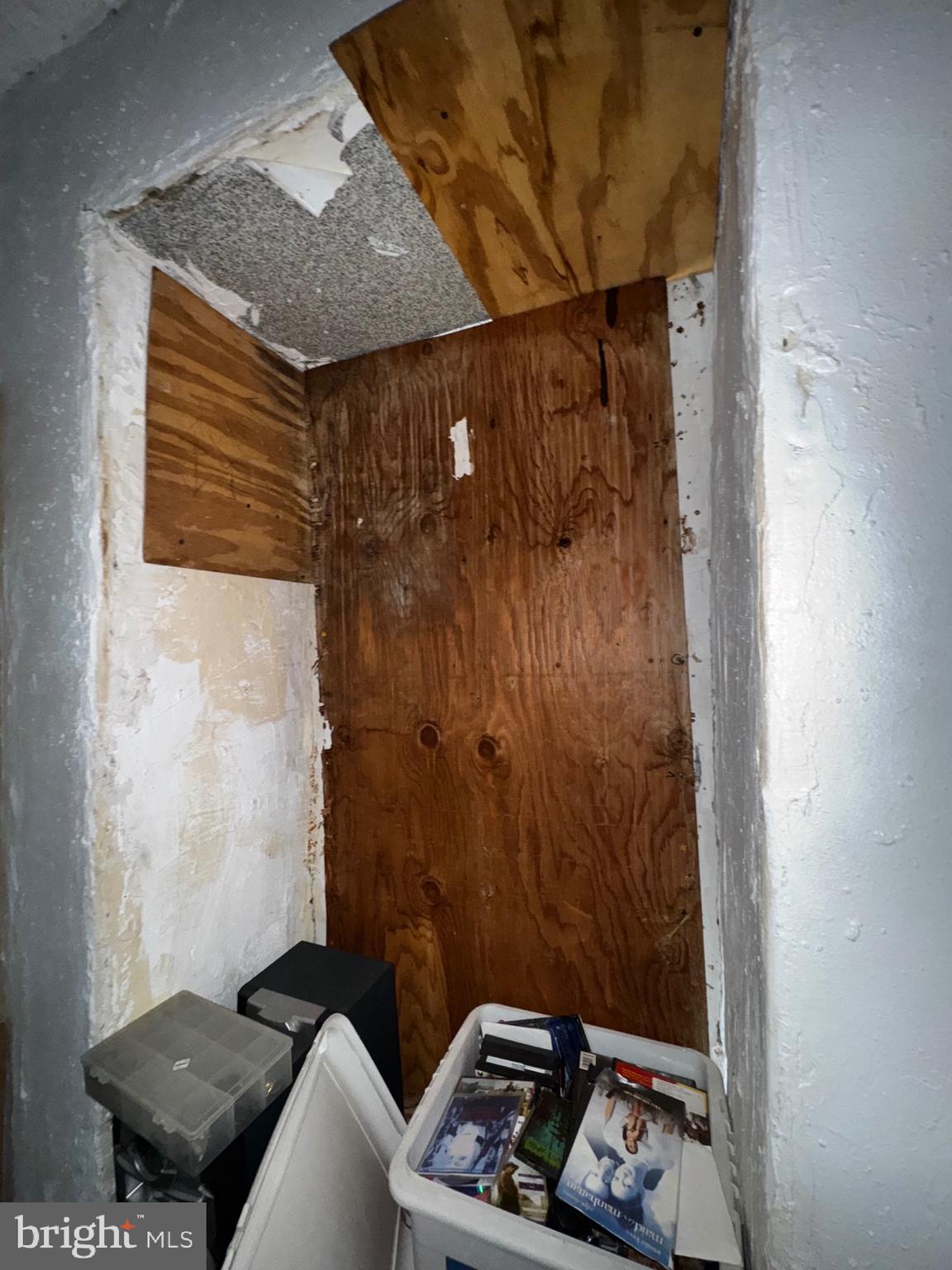 PHILADELPHIA (WEST) - Residential