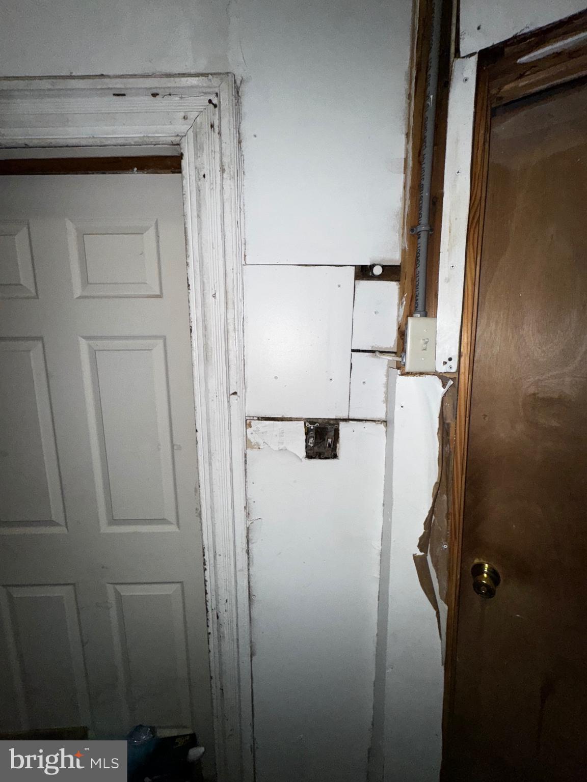 PHILADELPHIA (WEST) - Residential