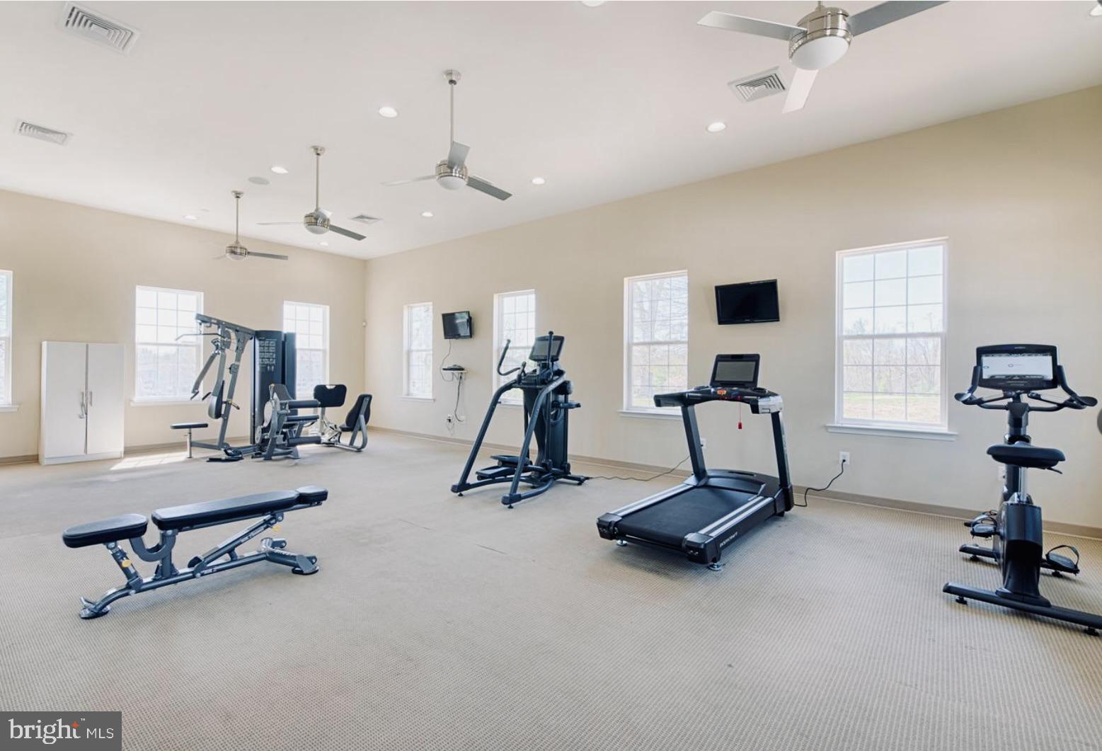 GREENWAY FARMS - Residential Lease