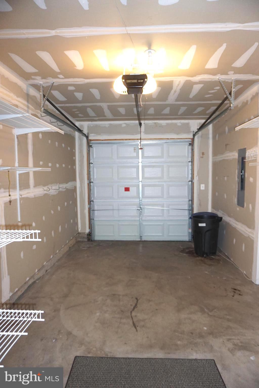 GREENWAY FARMS - Residential Lease