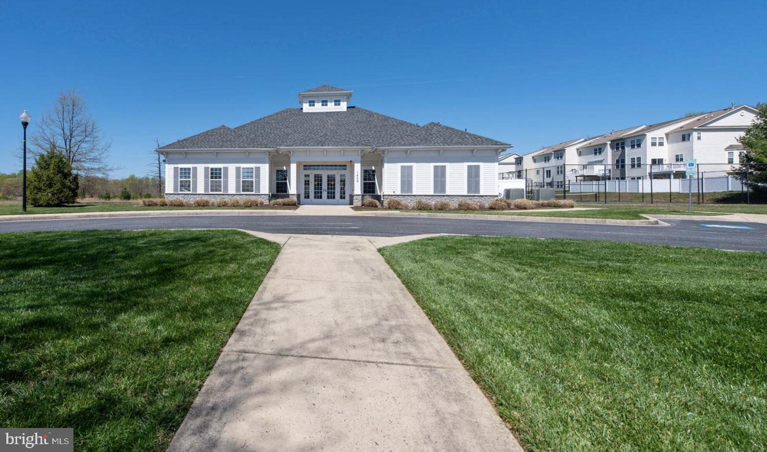 GREENWAY FARMS - Residential Lease