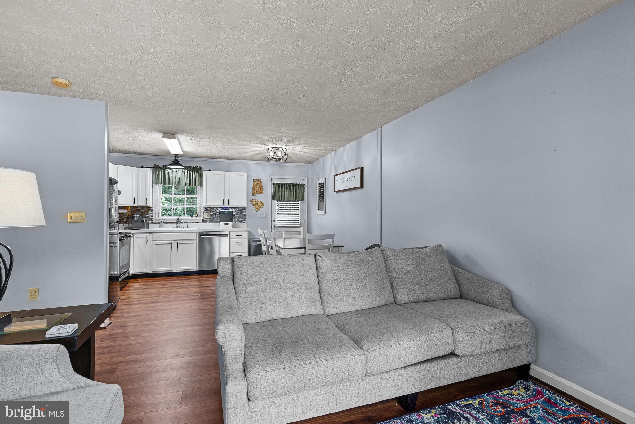 FALCON RIDGE - Residential