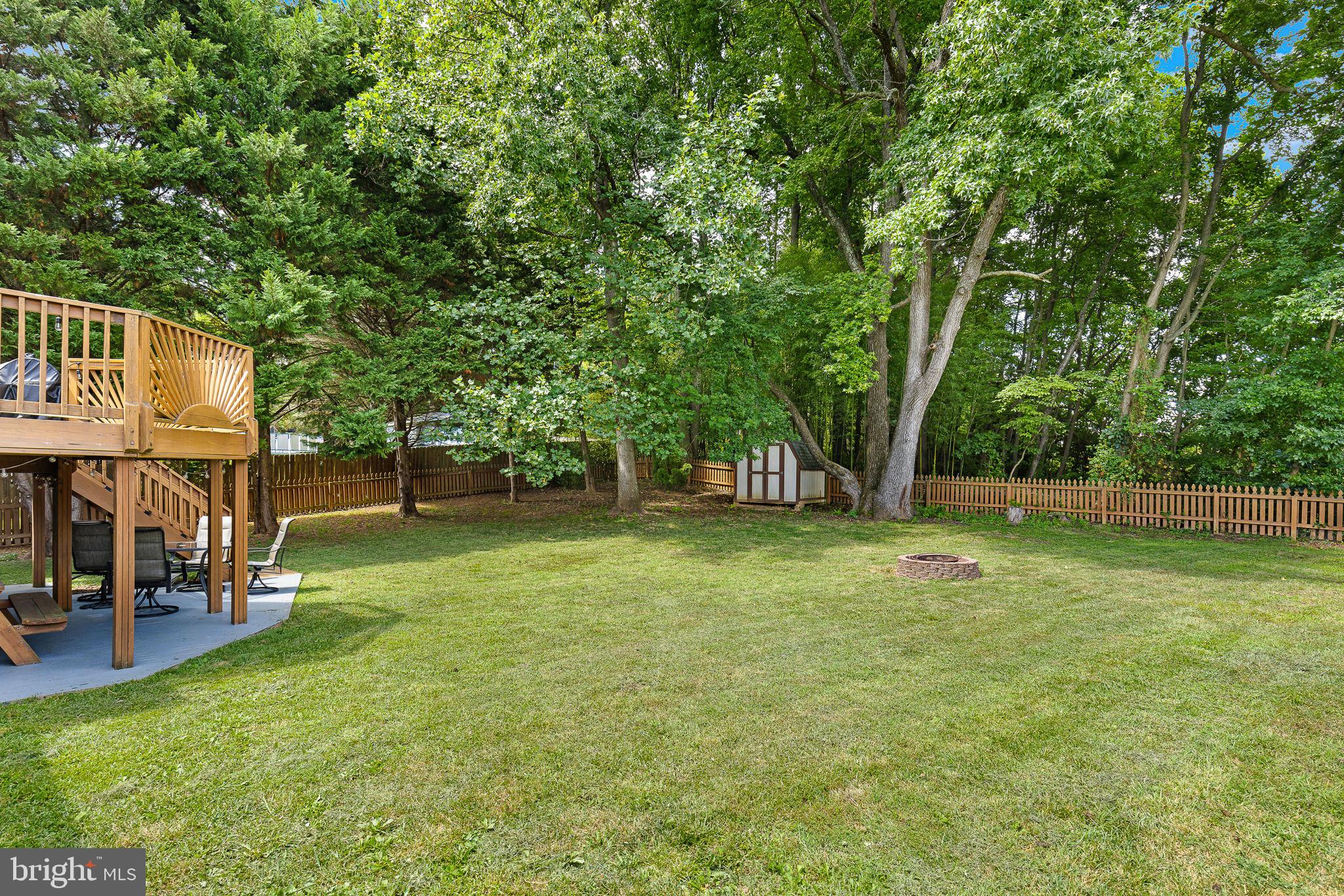 FALCON RIDGE - Residential