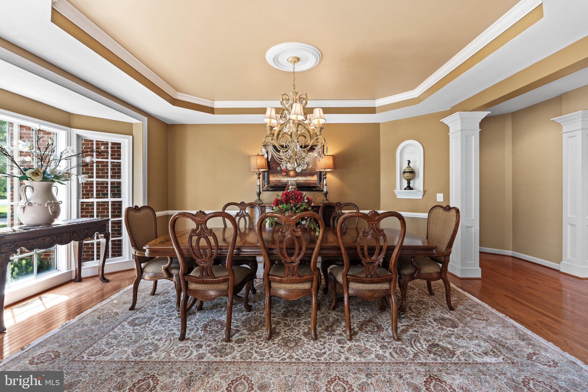 42586 UNBRIDLEDS SONG PLACE
