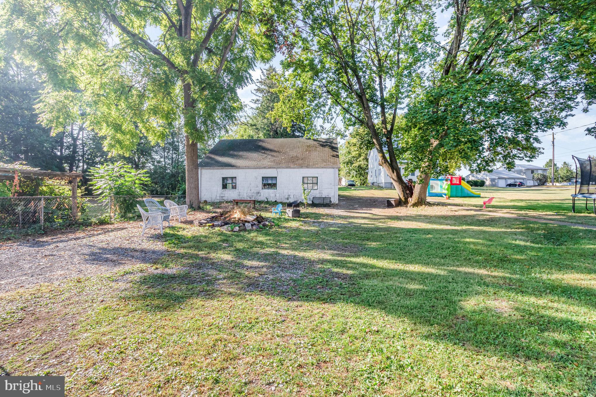 CAMP HILL - Residential