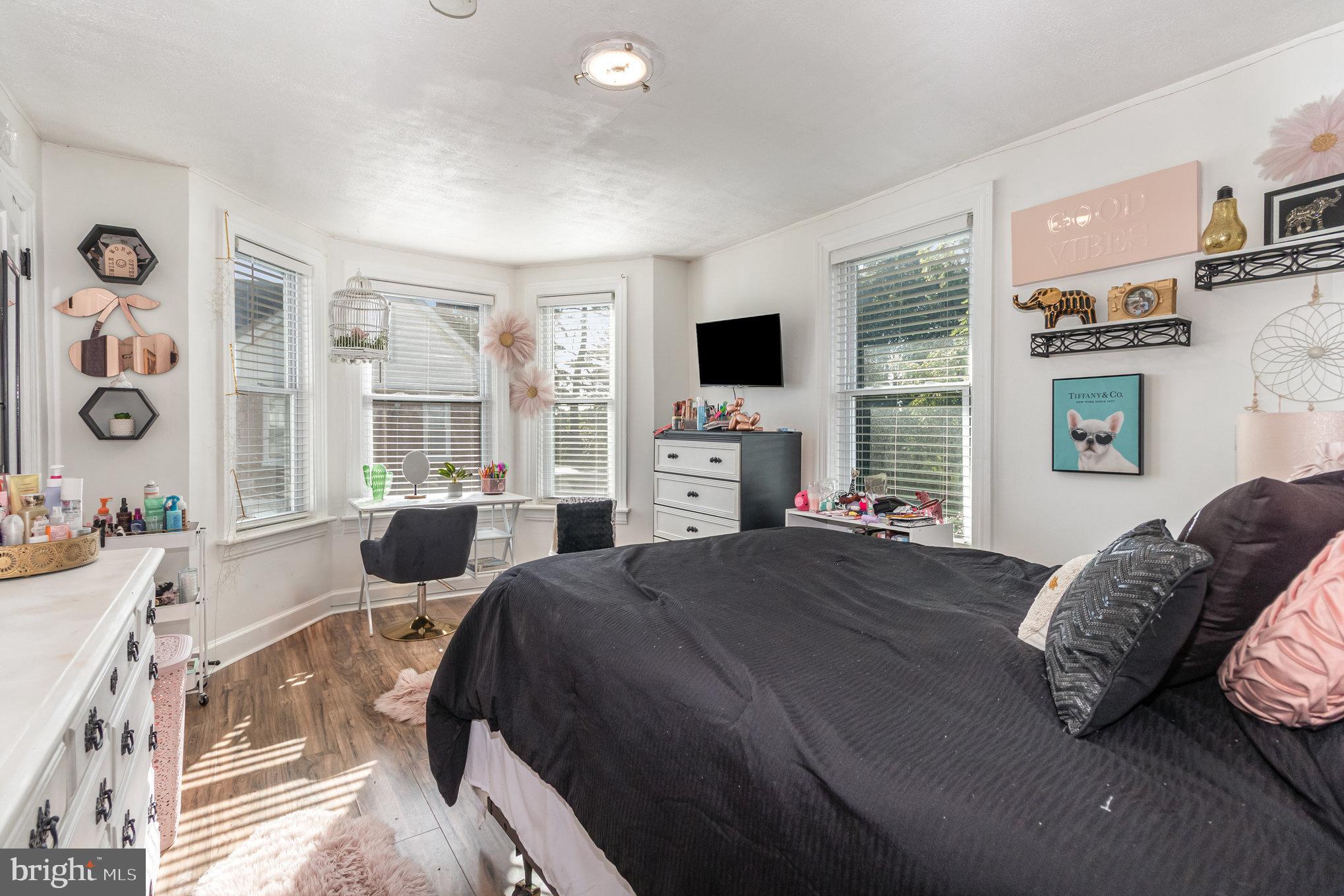 CAMP HILL - Residential