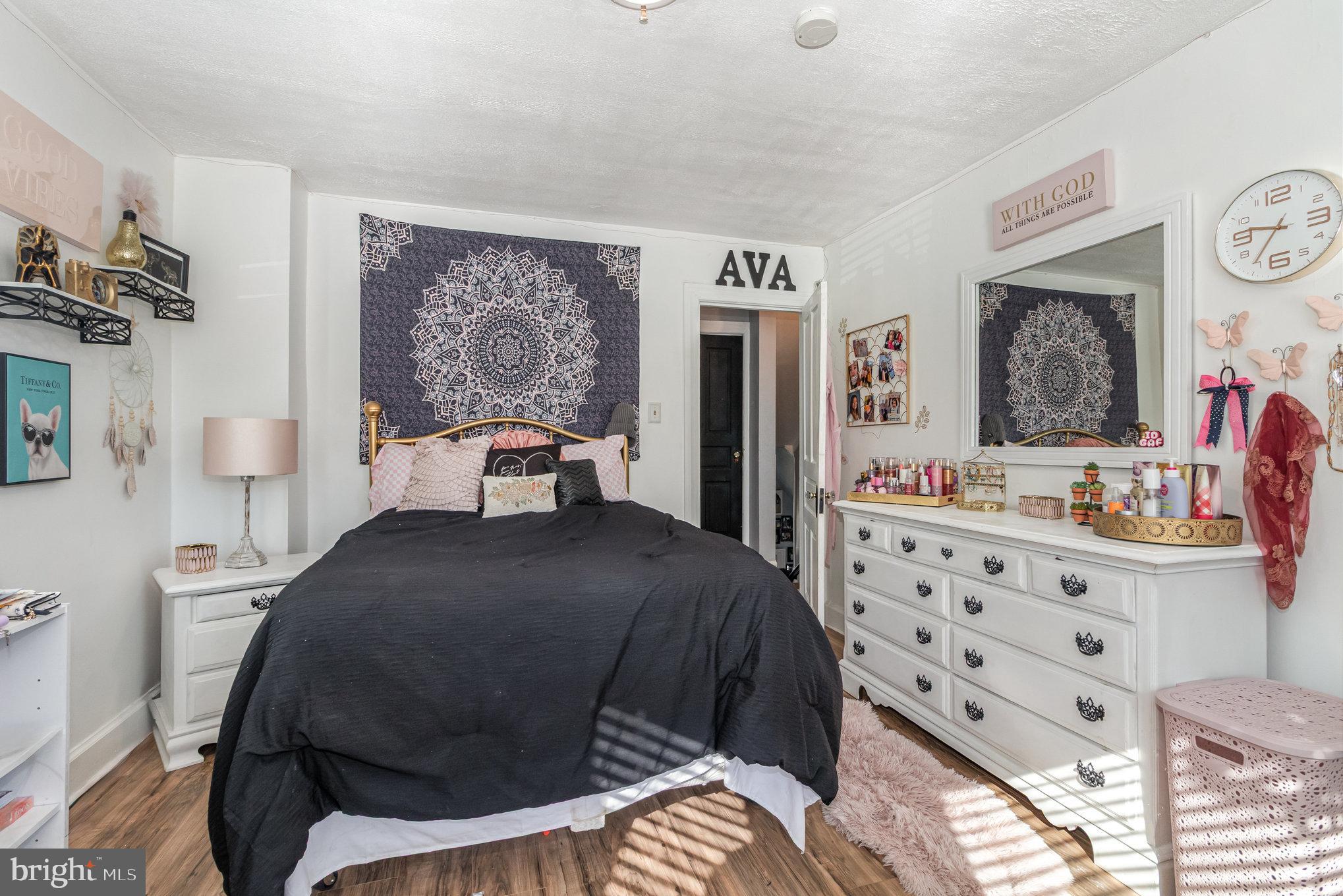 CAMP HILL - Residential