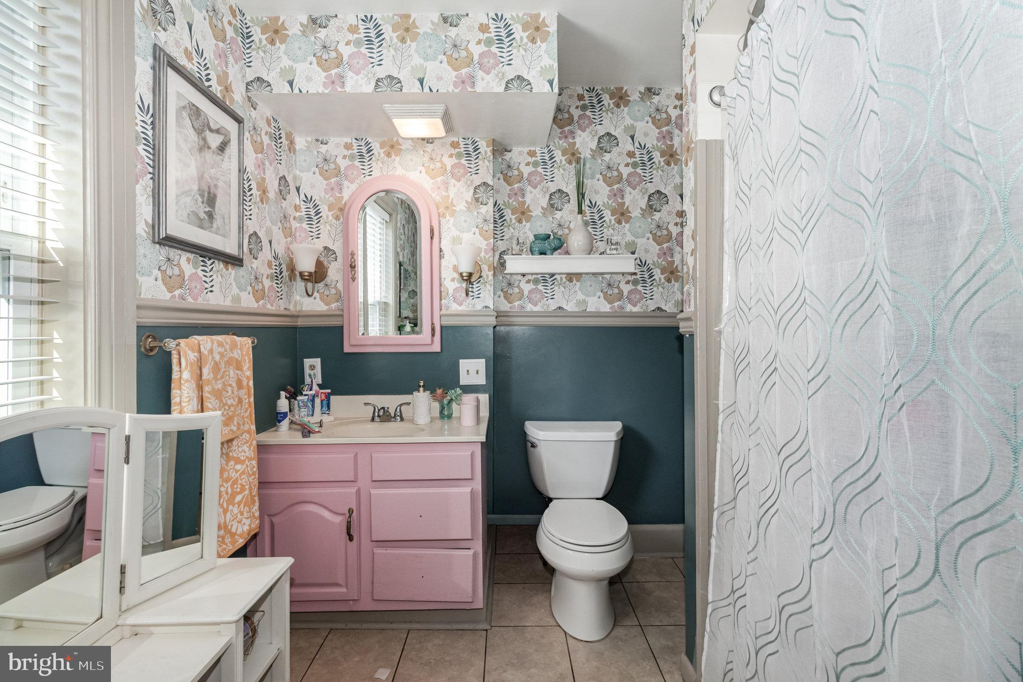 CAMP HILL - Residential