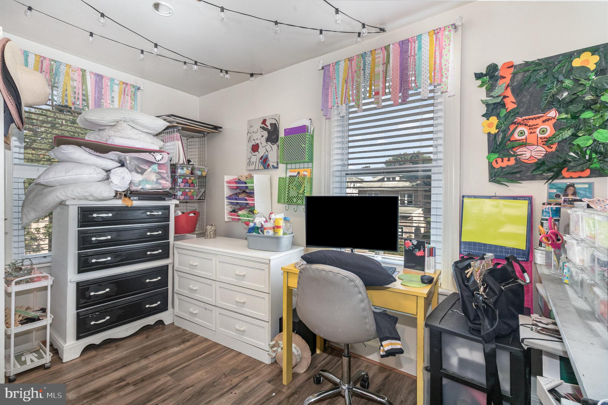 CAMP HILL - Residential