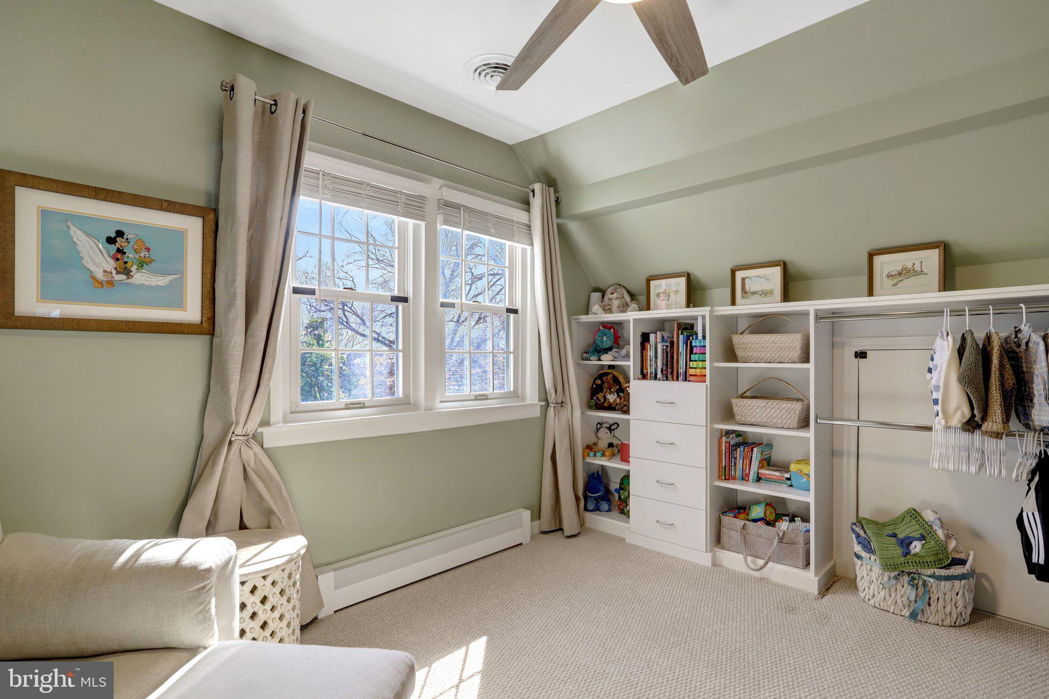 COURTLAND PARK - Residential