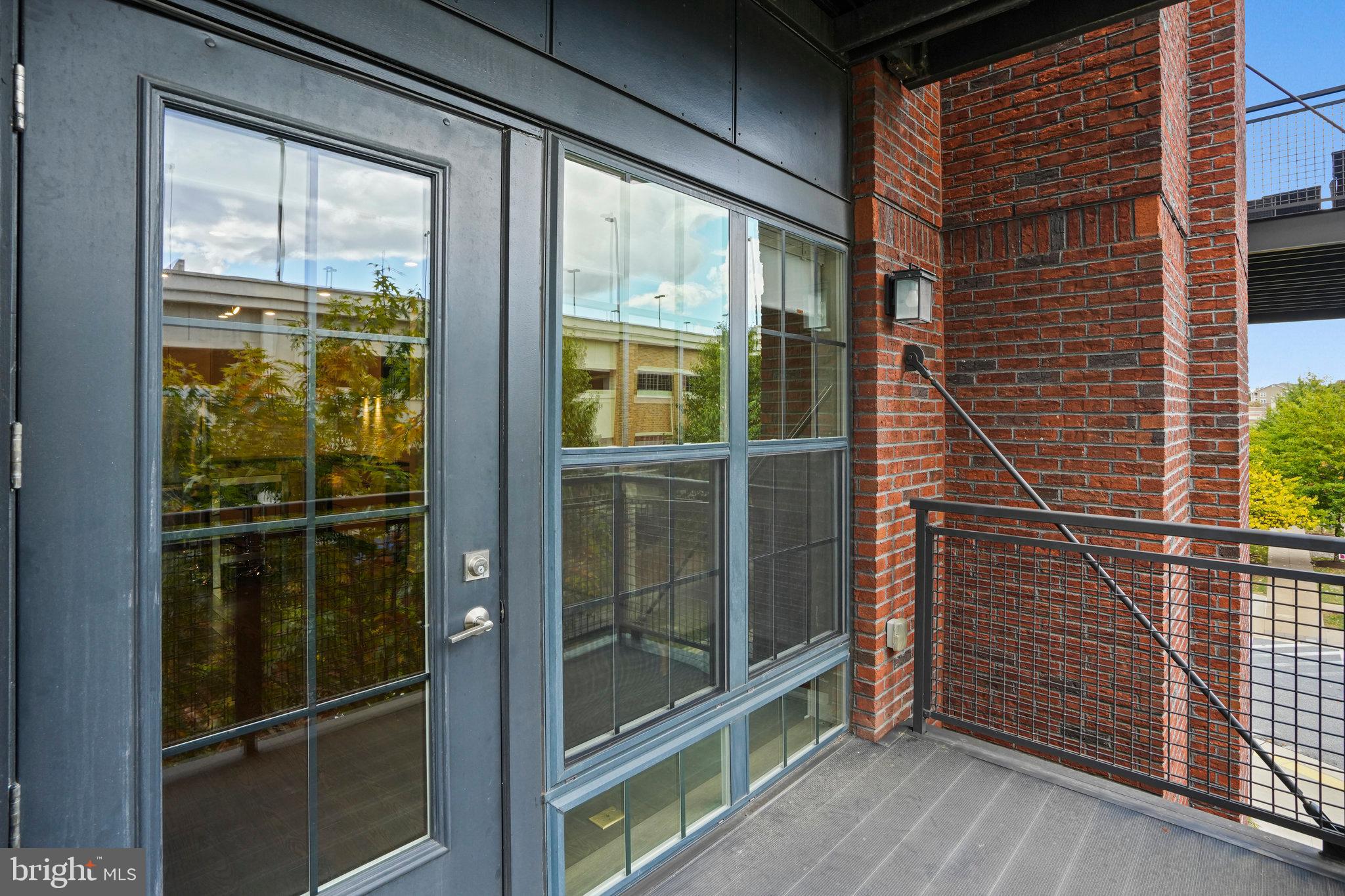 CROWN FARM - Residential