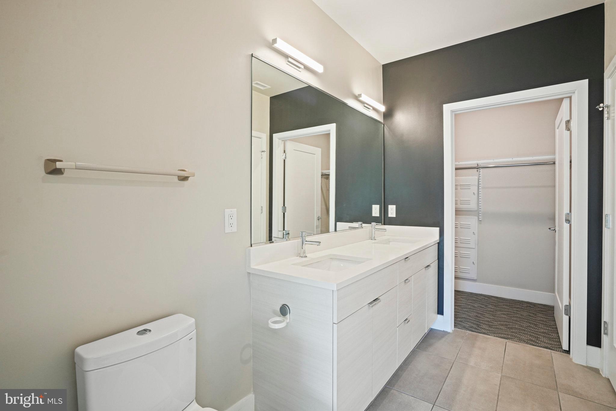 CROWN FARM - Residential