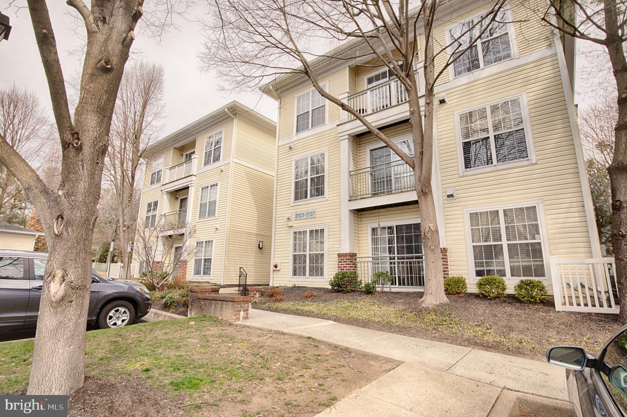 BROOKSTONE - Residential