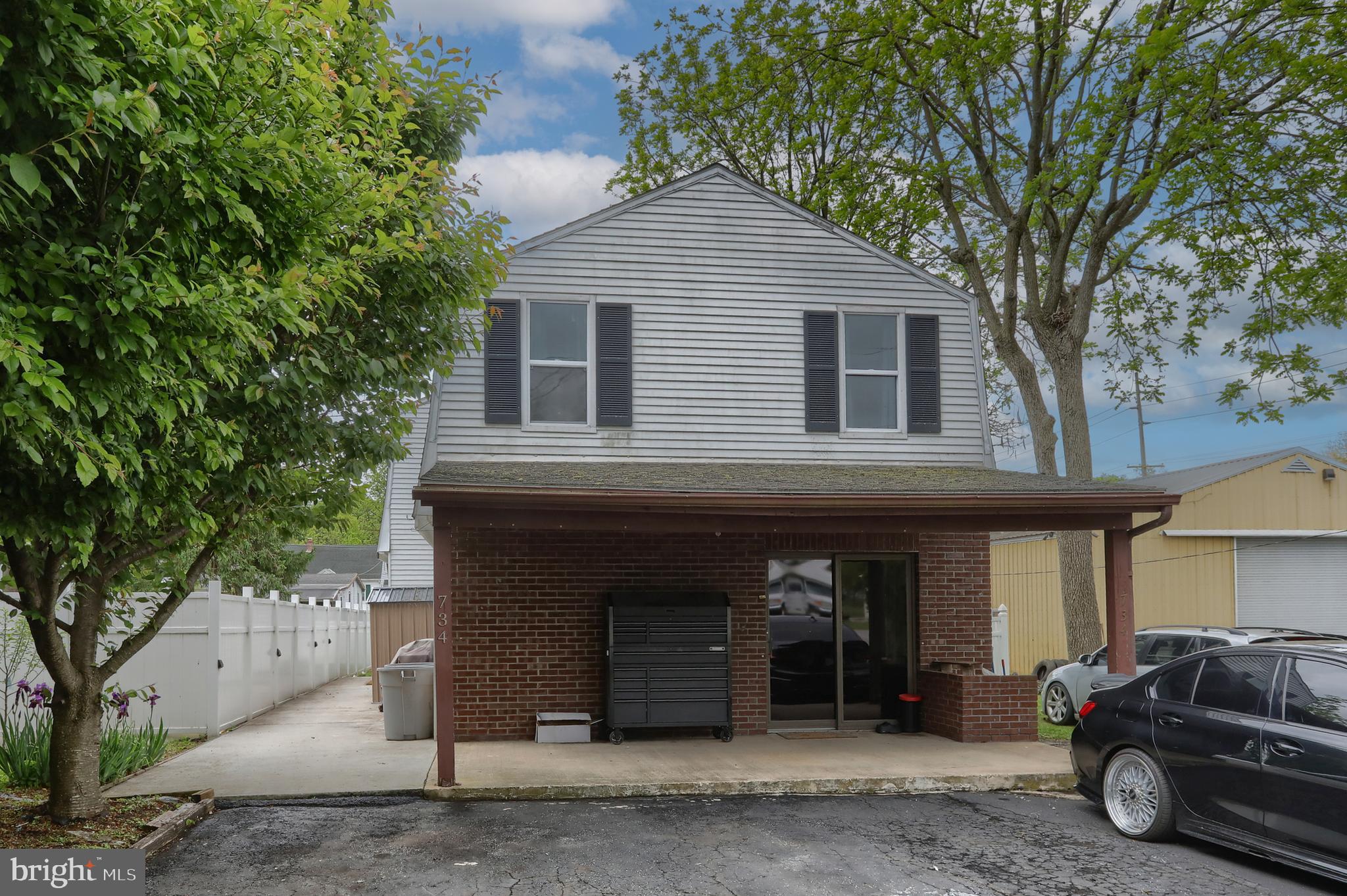 734 REINOEHL STREET