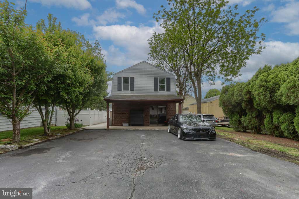 Photo of 734 Reinoehl Street, LEBANON, PA 17046 (MLS # PALN2026284)