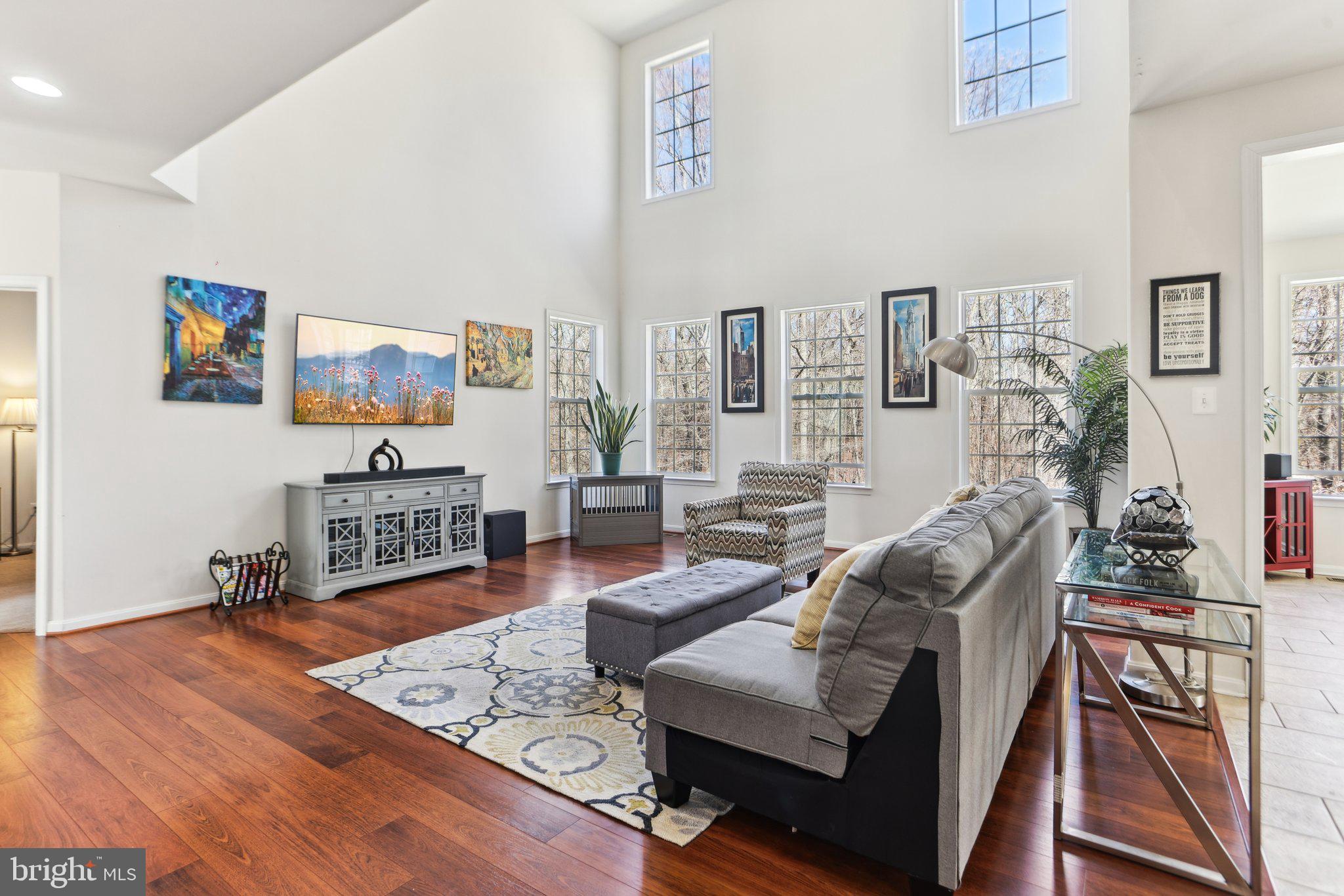 WASHINGTON OVERLOOK - Residential