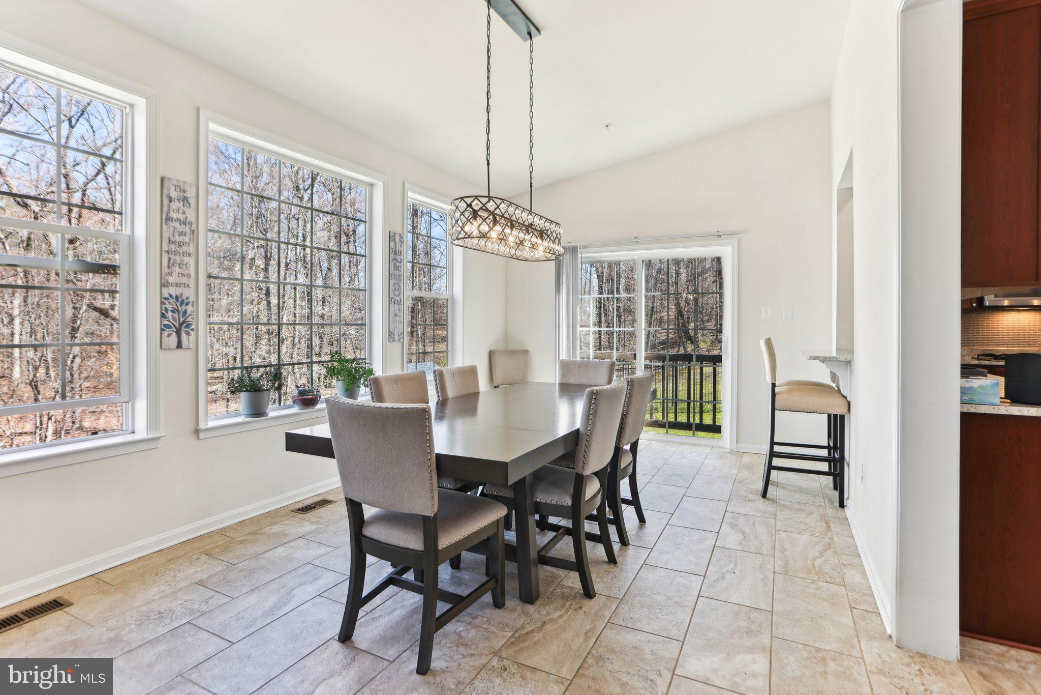 WASHINGTON OVERLOOK - Residential