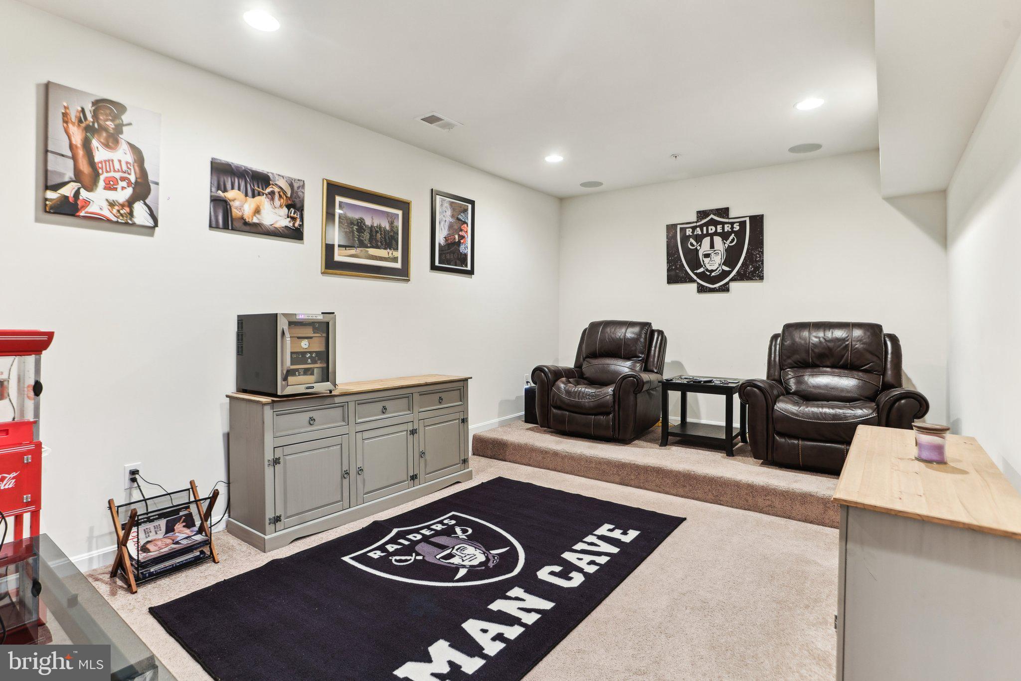 WASHINGTON OVERLOOK - Residential