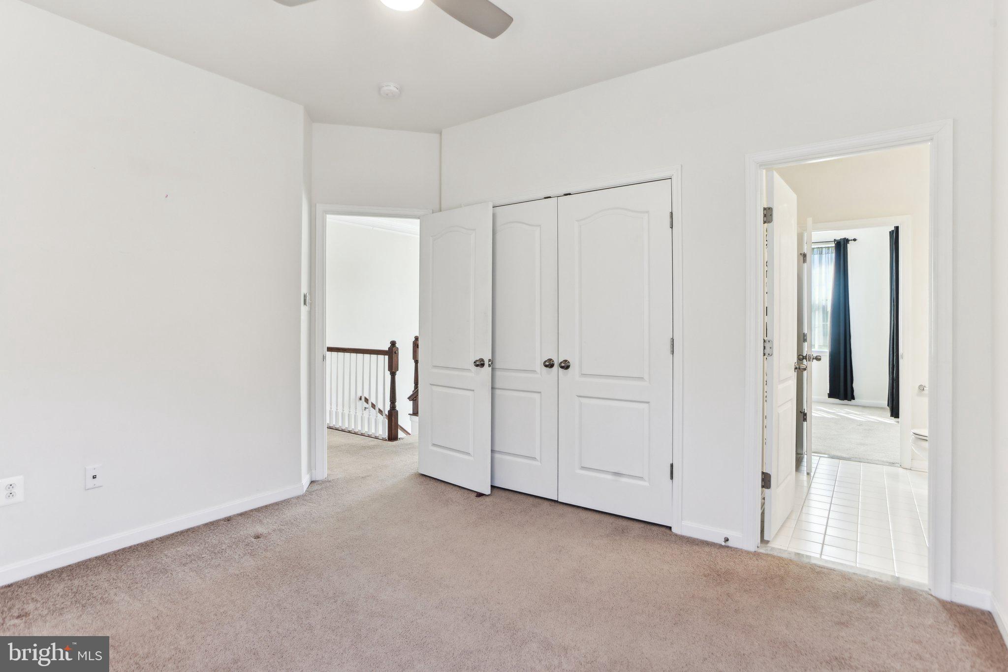 WASHINGTON OVERLOOK - Residential