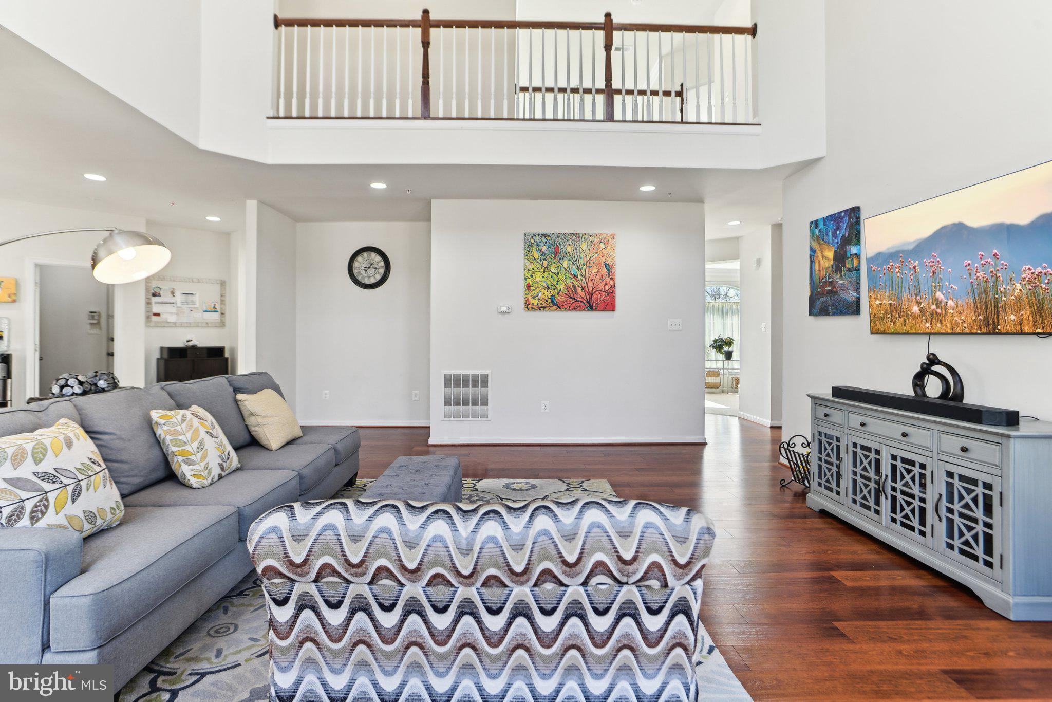 WASHINGTON OVERLOOK - Residential