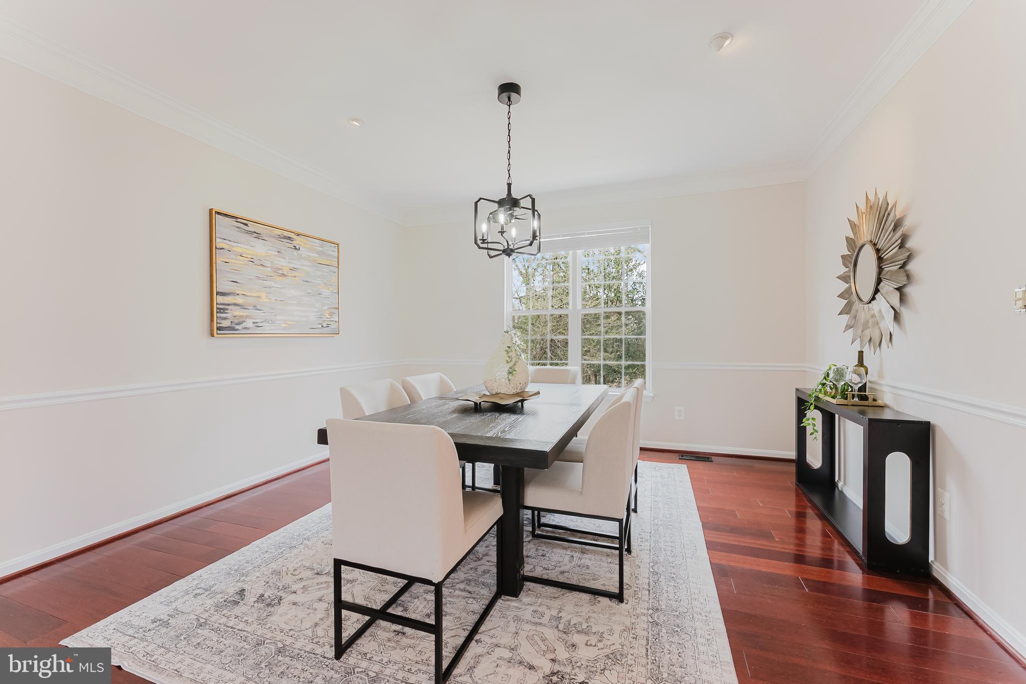 SOUTH RIDING - Residential