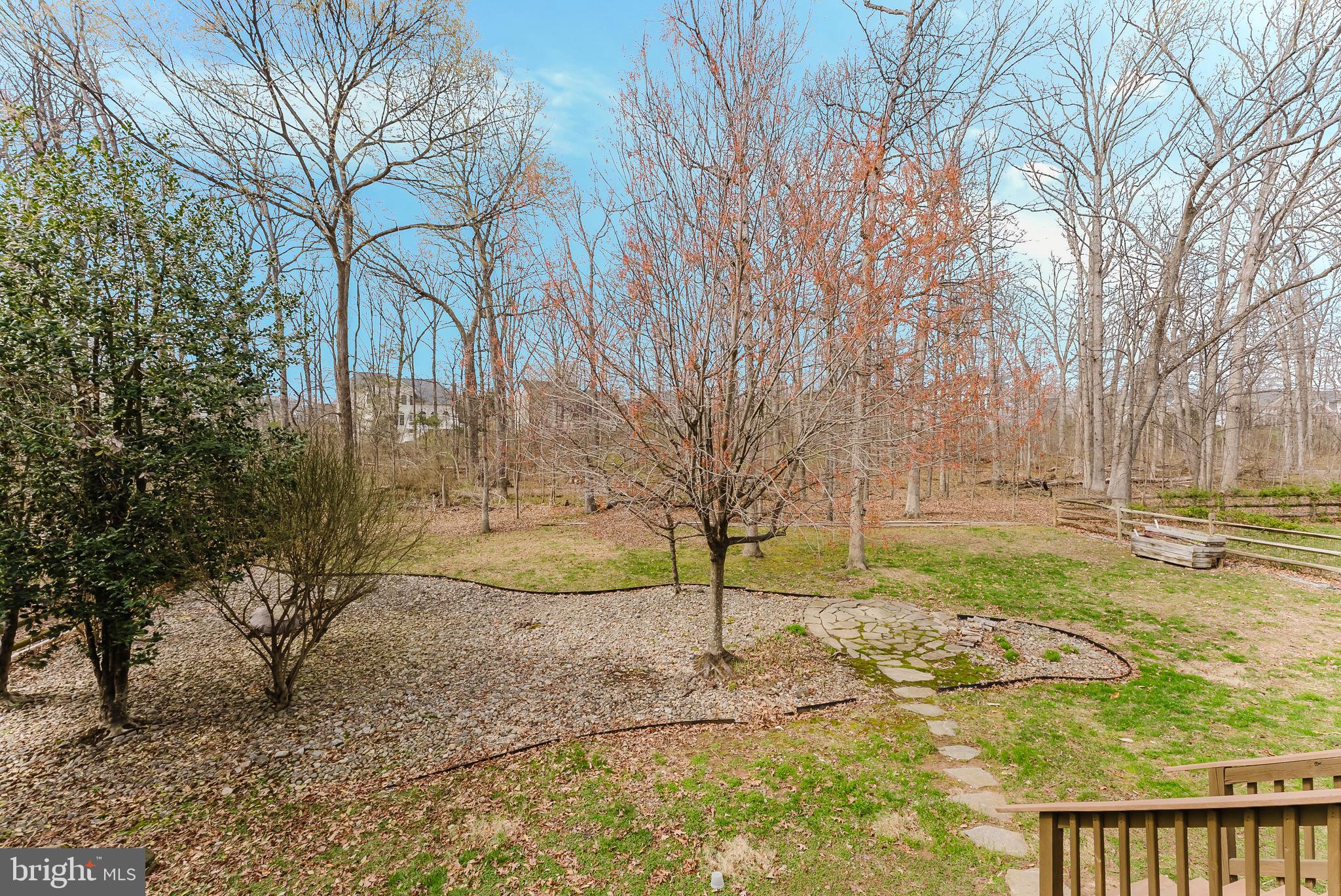 SOUTH RIDING - Residential