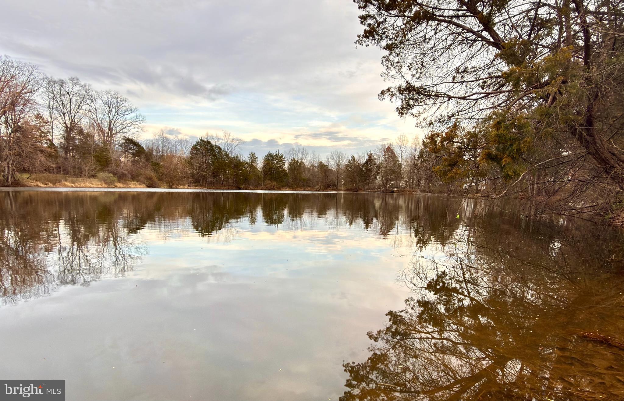 SOUTH RIDING - Residential