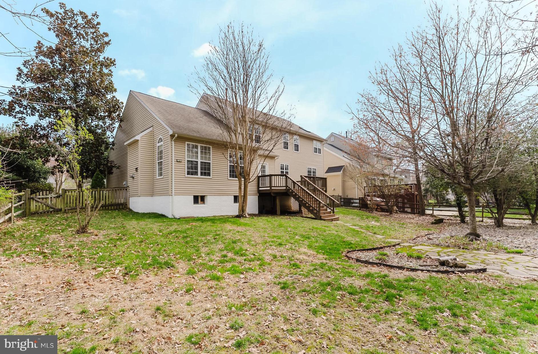 SOUTH RIDING - Residential