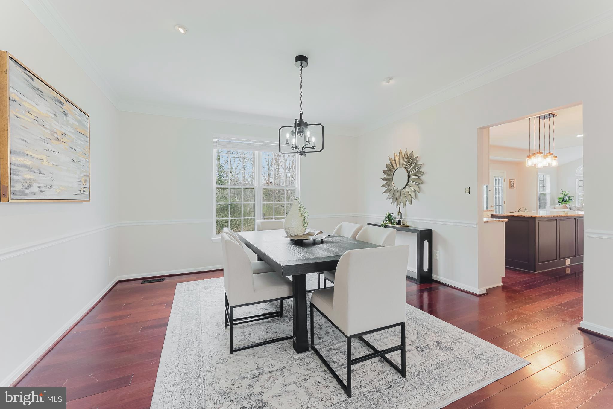 SOUTH RIDING - Residential