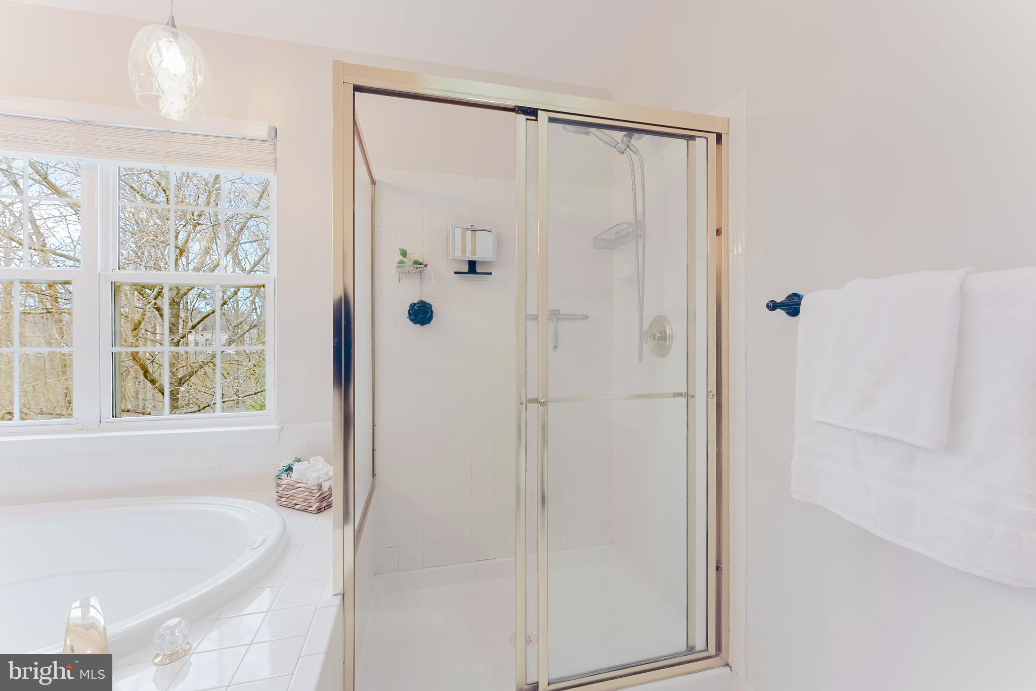 SOUTH RIDING - Residential