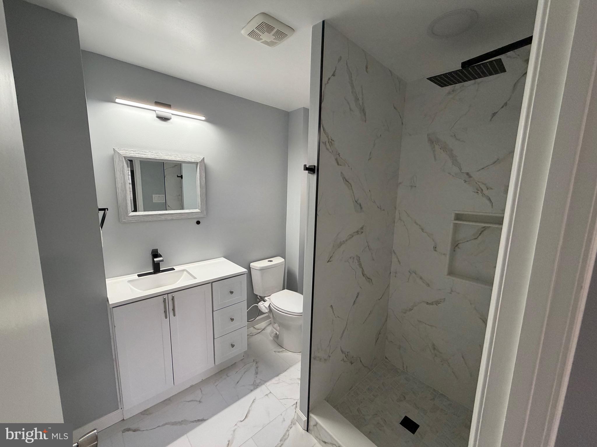 SHERWOOD ESTATES - Residential