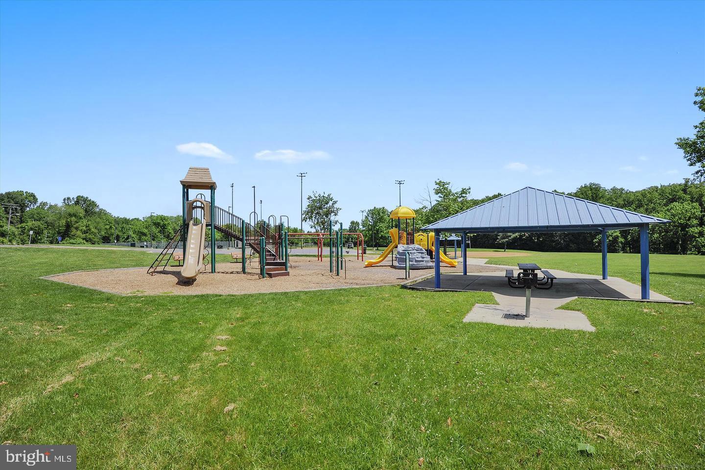 BROOKMILL CONDOMINIUMS - Residential