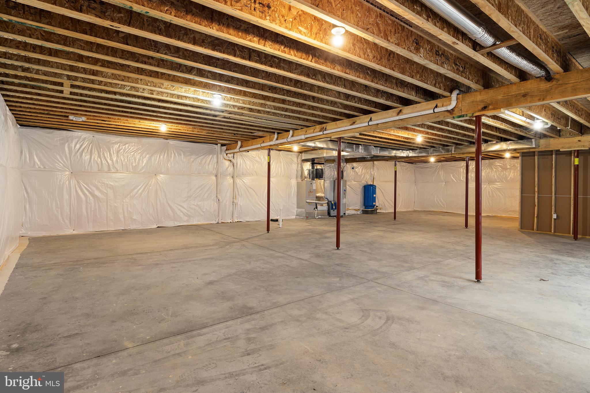 WALTON WOODS - Residential