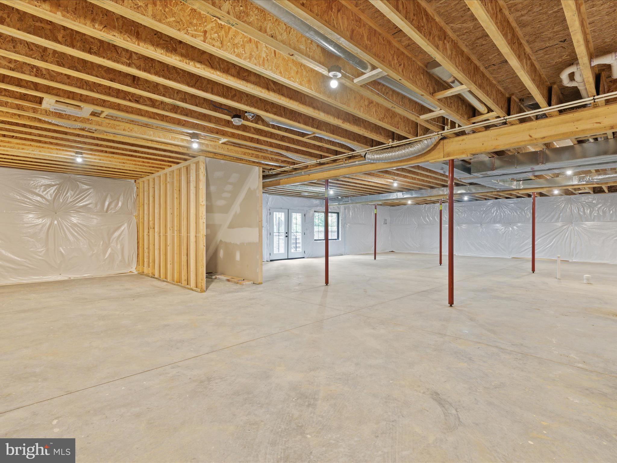 WALTON WOODS - Residential