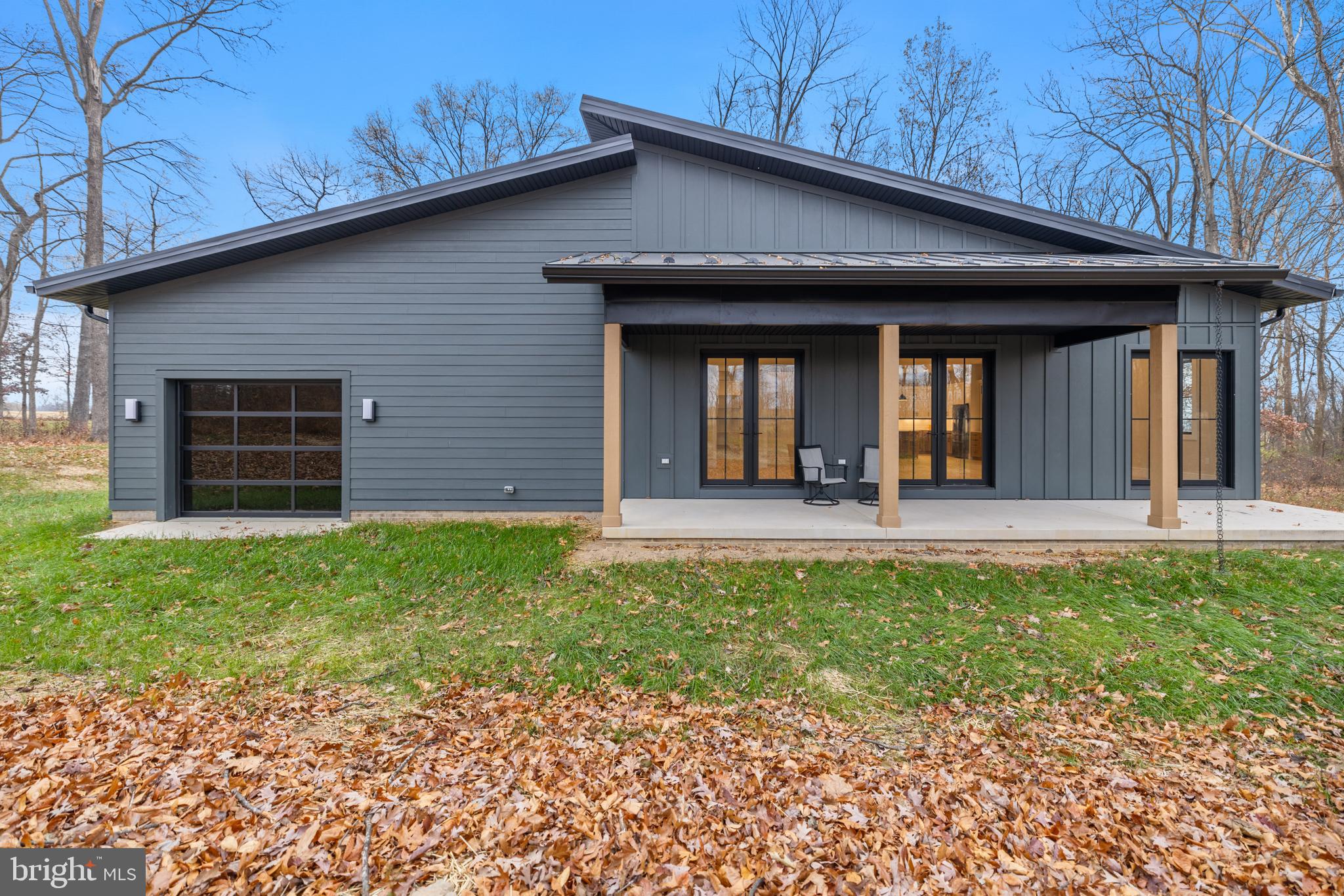 WALTON WOODS - Residential