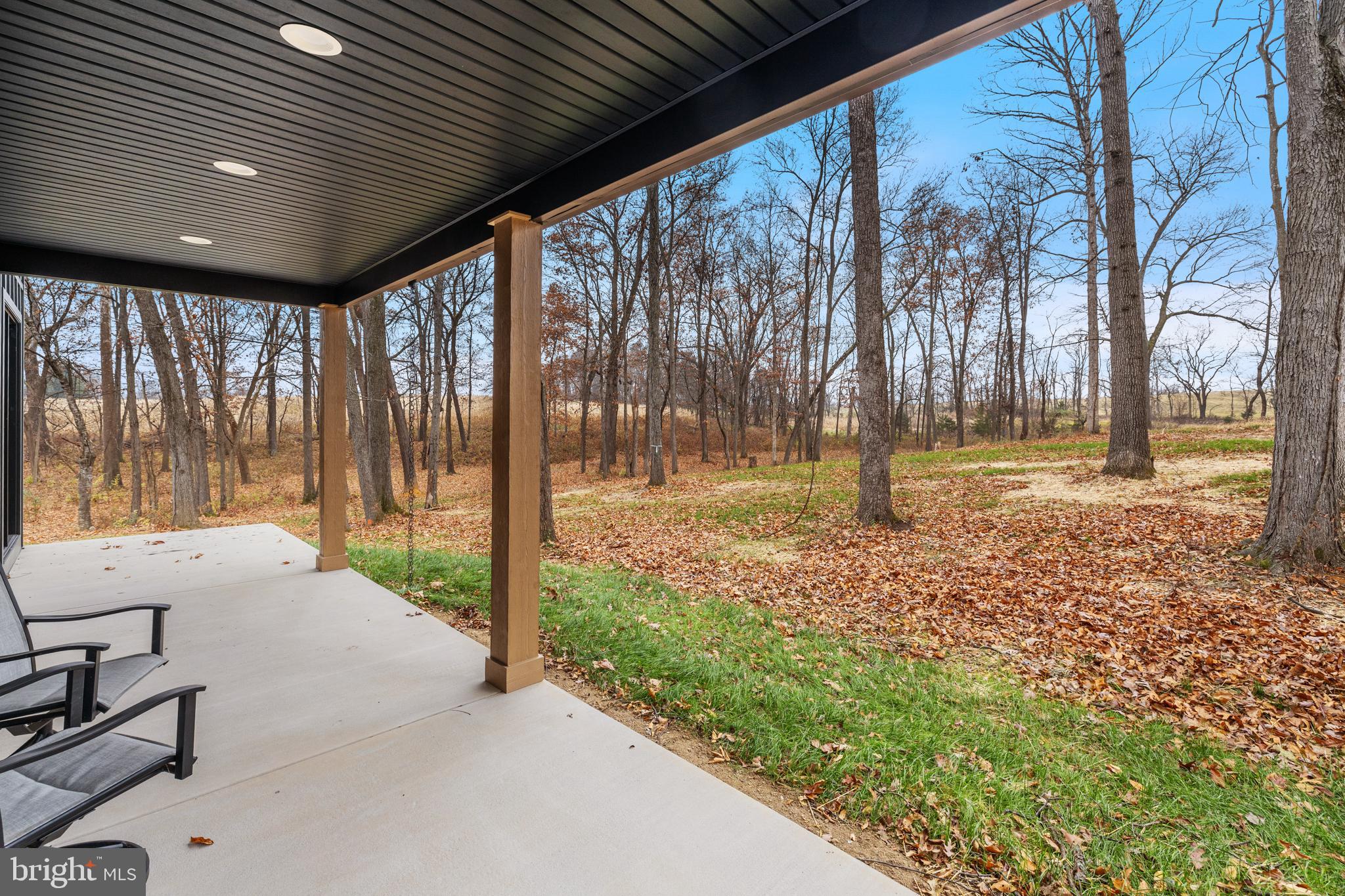 WALTON WOODS - Residential