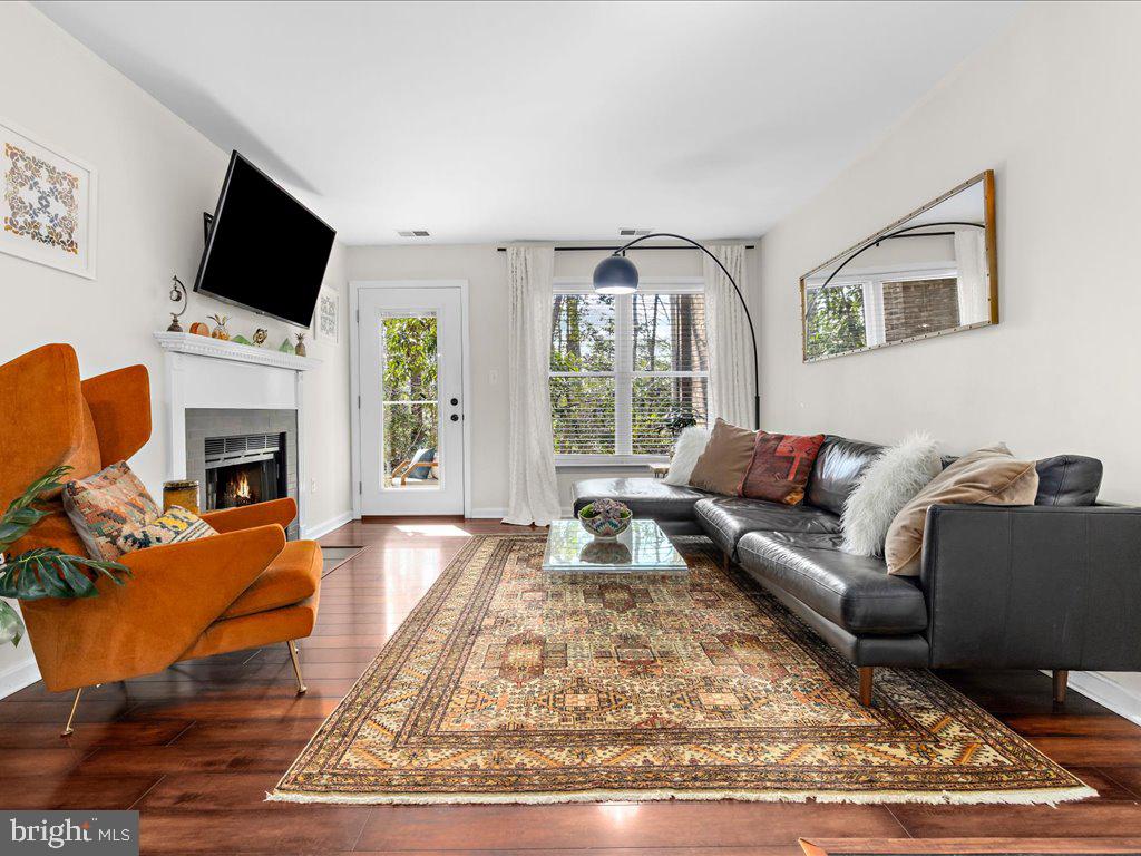 HARBOUR GATES - Residential