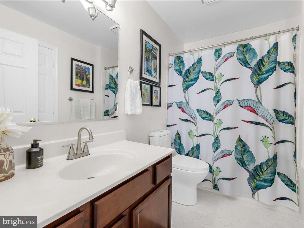 HARBOUR GATES - Residential