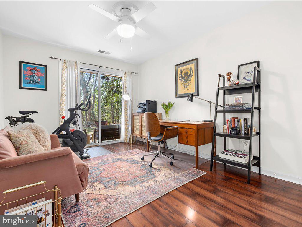 HARBOUR GATES - Residential