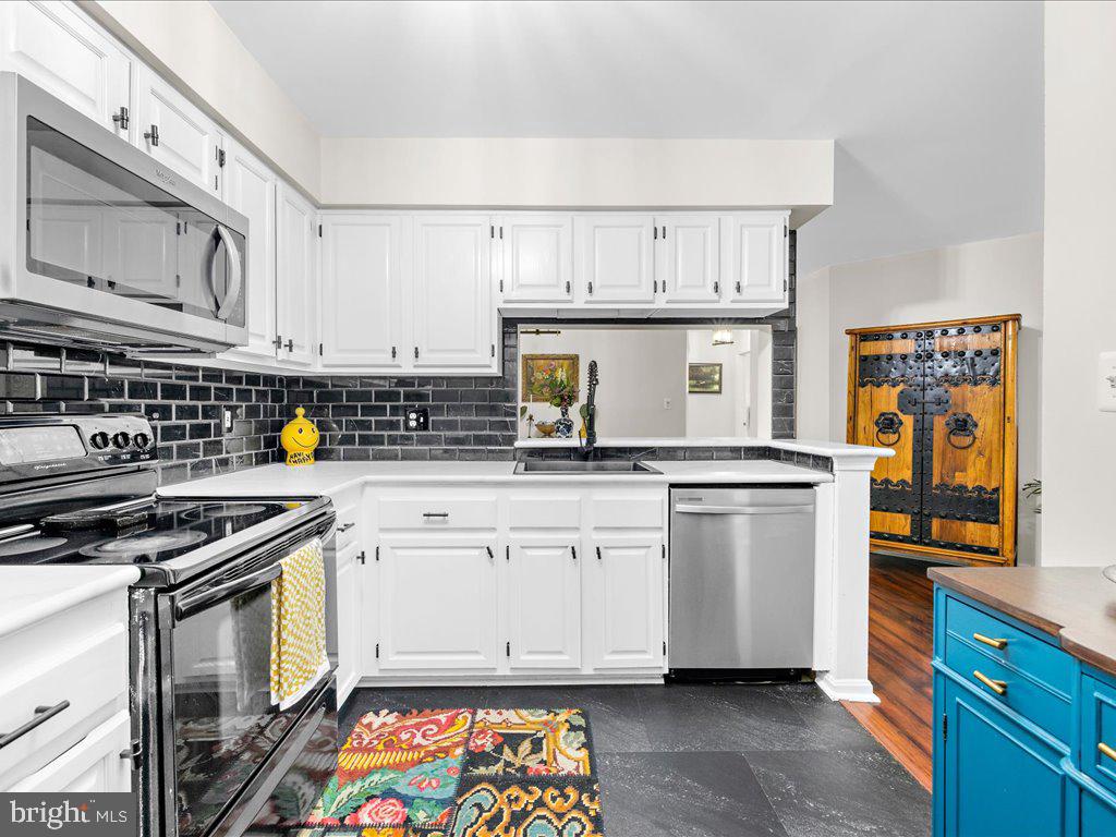 HARBOUR GATES - Residential