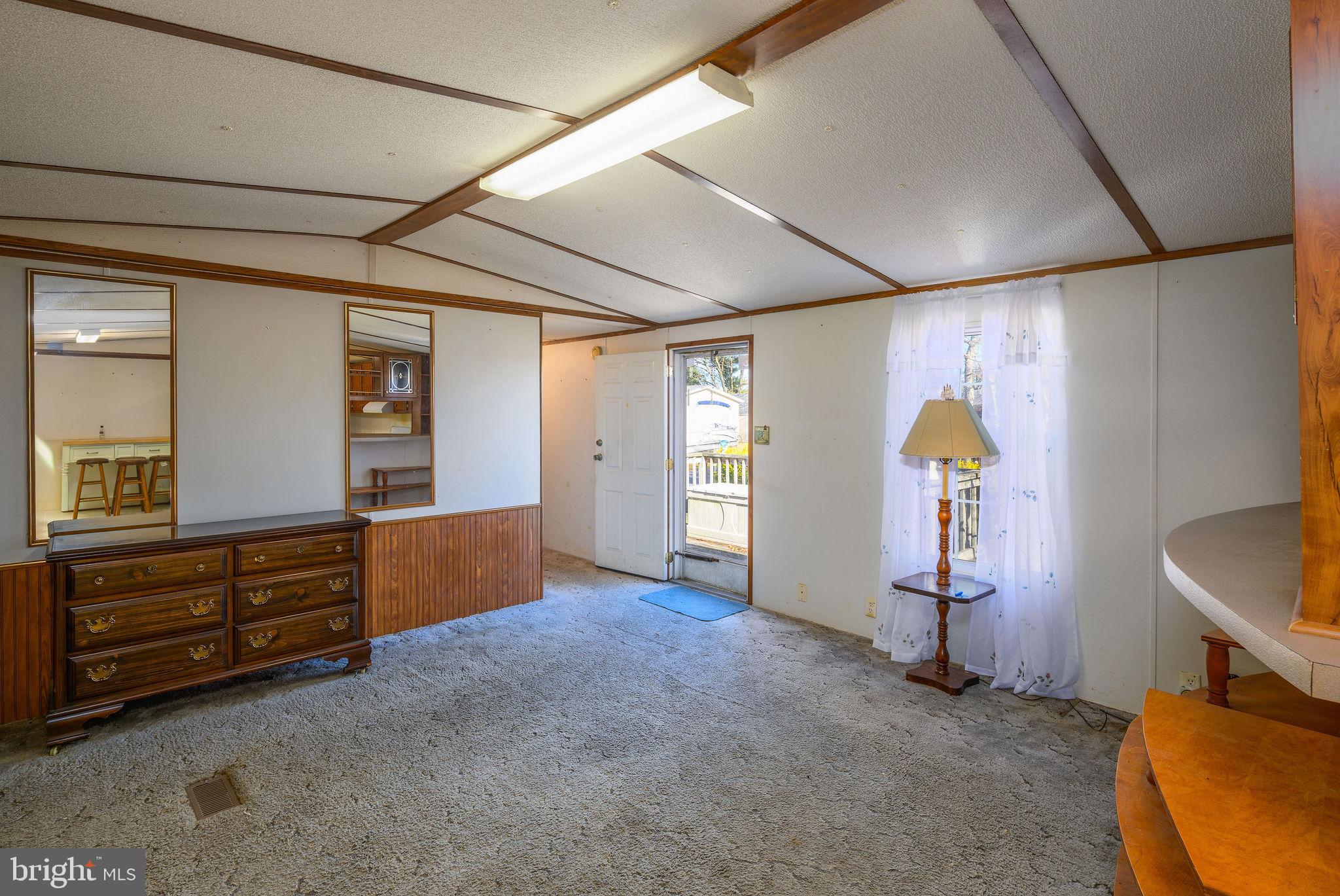 BAY CITY - Residential