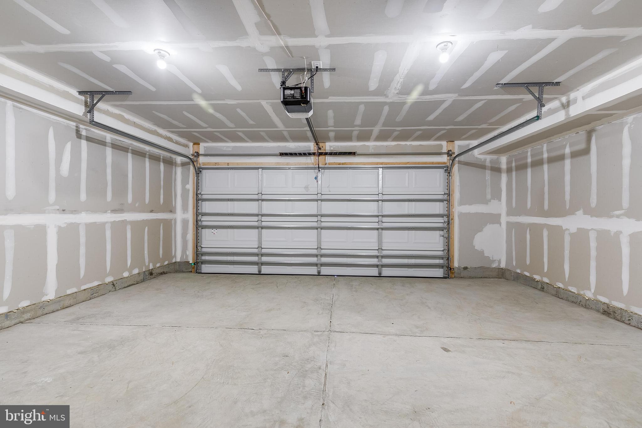 8404 BADENHOOP LANE B SZ2300B