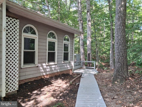 Homes For Rent - 713 PLEASANTS Pleasants Dr #B<br/> FREDERICKSBURG, VA 22407