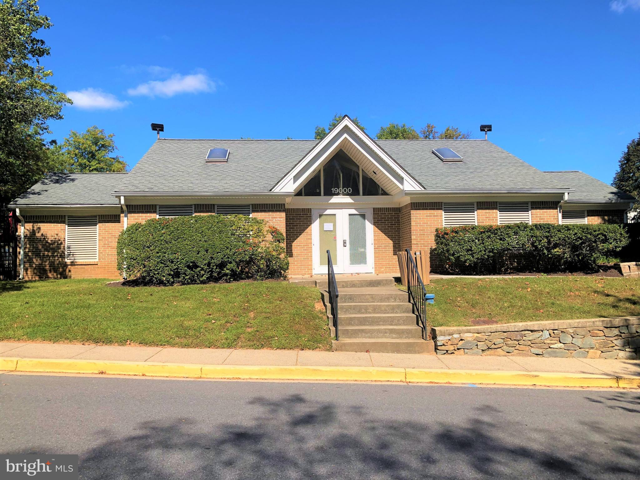 GUNNERS LAKE VILLAGE - Residential